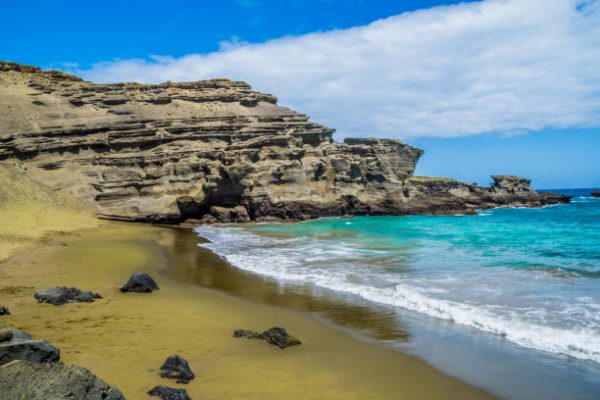 Papakolea Green Sand Beach